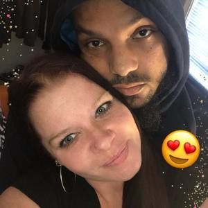 Meet your Posher, Nikkiey